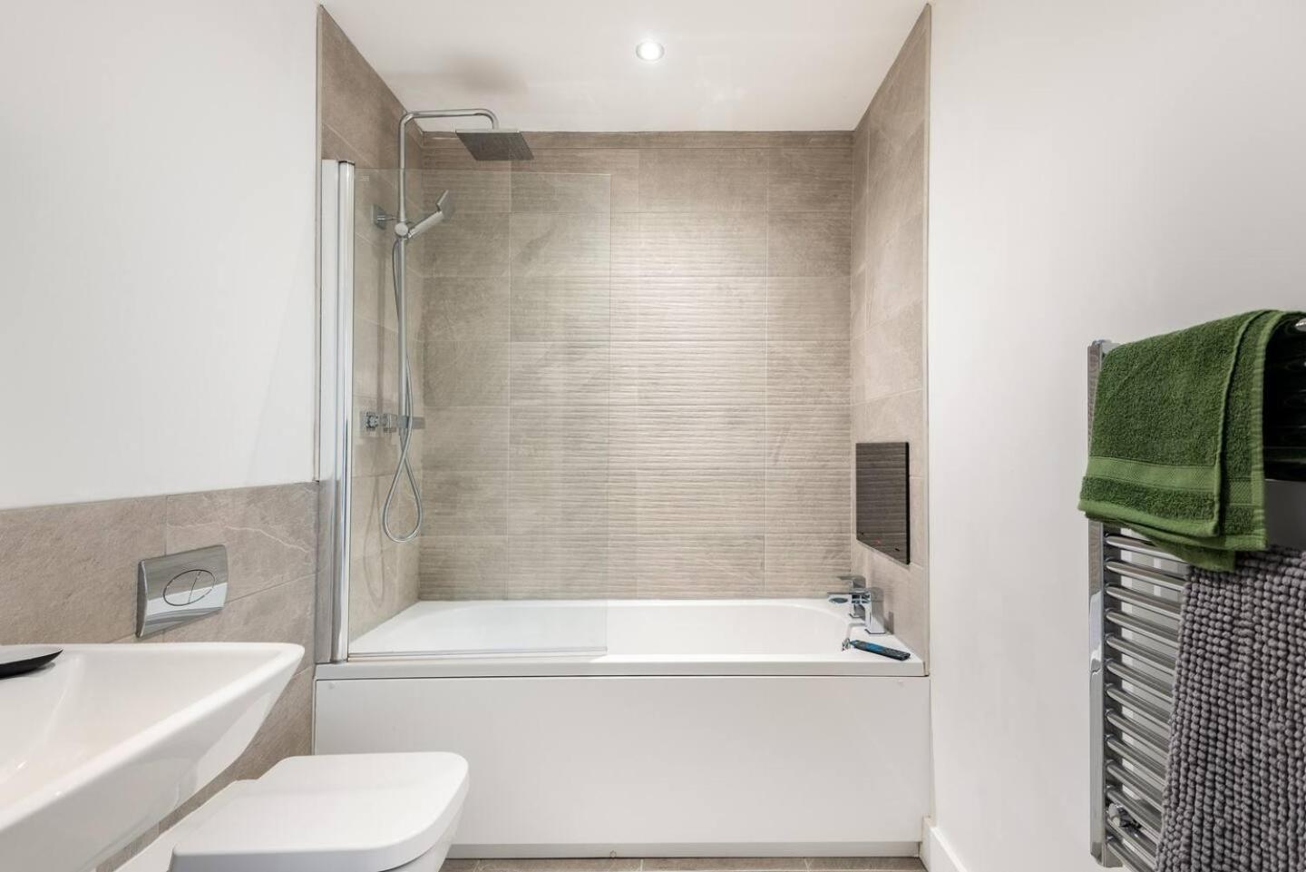 Handsworth Luxurious 3-Bed Penthouse In Sheffield 아파트 외부 사진